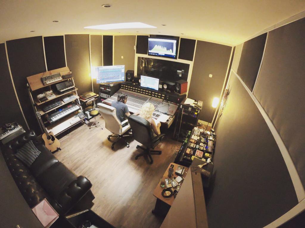 ENTREVISTA A SERGIO MOLINA, PROFESOR DE PRODUCCIÓN MUSICAL EN MICROFUSA MADRID