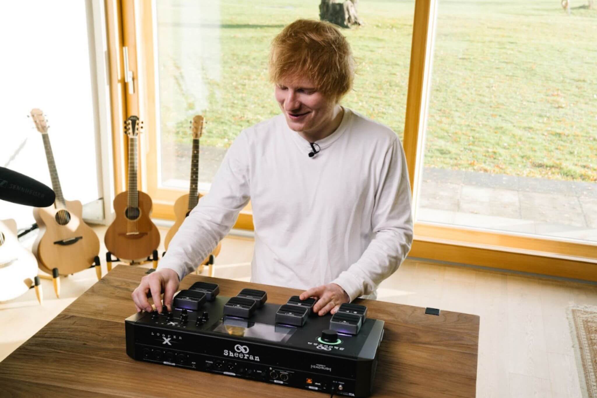 SHEERAN LOOPERS EN MICROFUSA