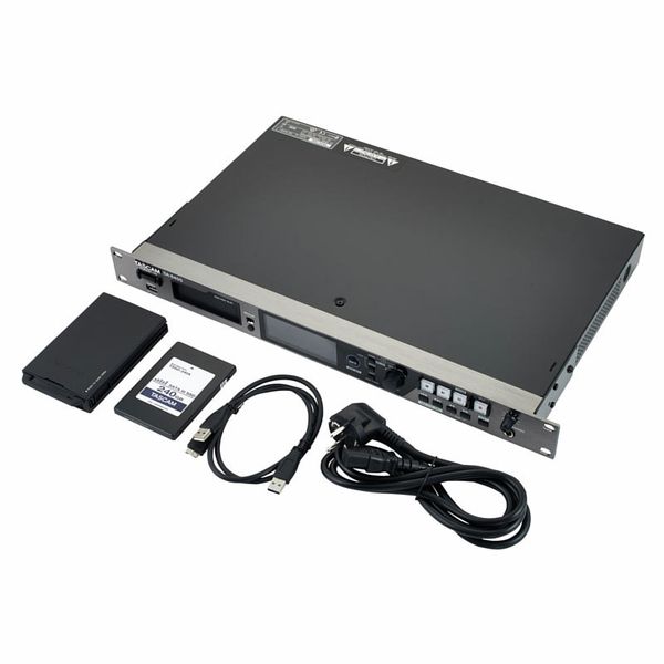 Tascam DA-6400