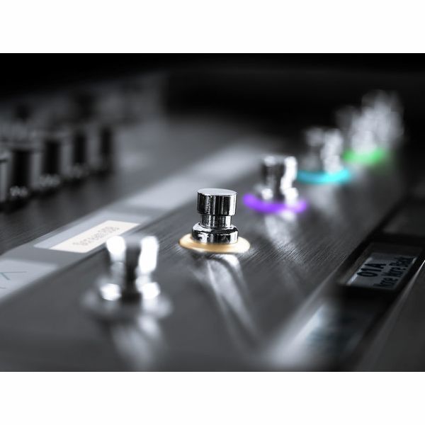 LINE 6 HELIX PEDALERA MULTIEFECTOS