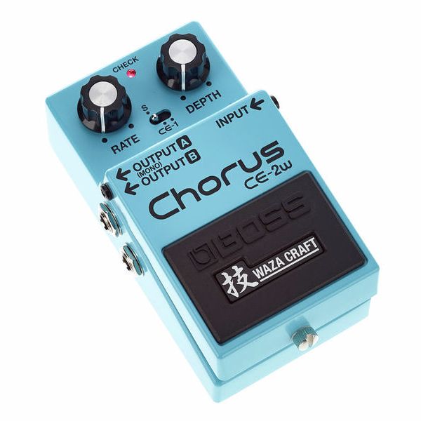 Boss CE-2W