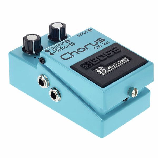 Boss CE-2W
