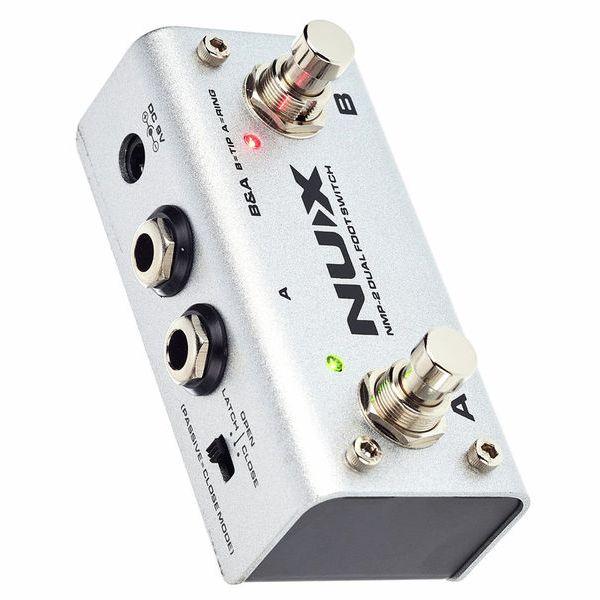 NUX Loop Core Deluxe Bundle