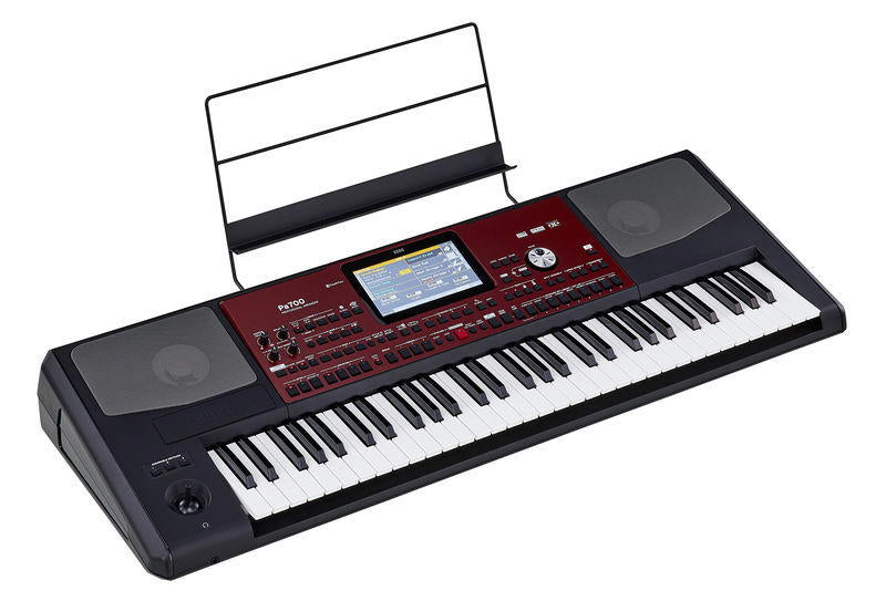 Korg PA700 