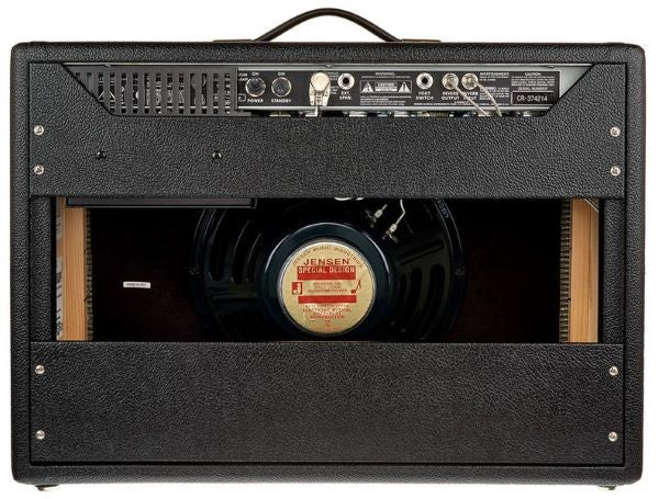 FENDER 64 CUSTOM DELUXE REVERB