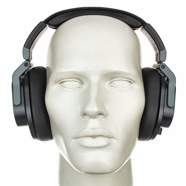 AUSTRIAN AUDIO Hi-X65