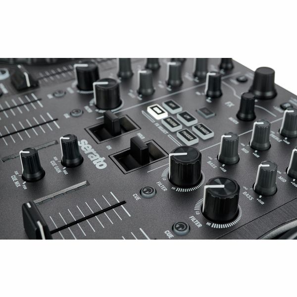 Numark NS4FX