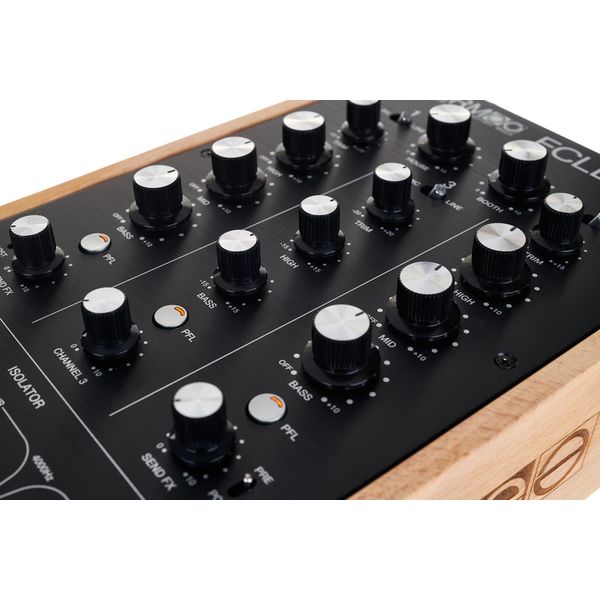 ECLER DJ Warm 2