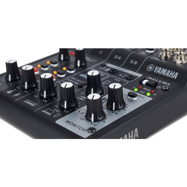 Yamaha AG06MK2B Mezclador de 6 canales USB