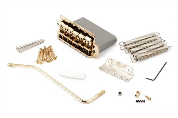 FENDER PUENTE TREMOLO AM VINTAGE STRATO DORADO