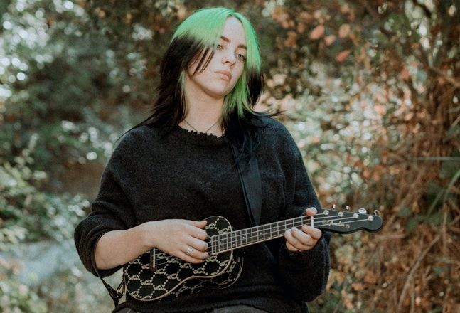 FENDER BILLIE EILISH