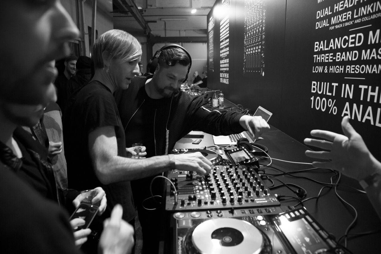 PLAYdifferently MODEL 1
