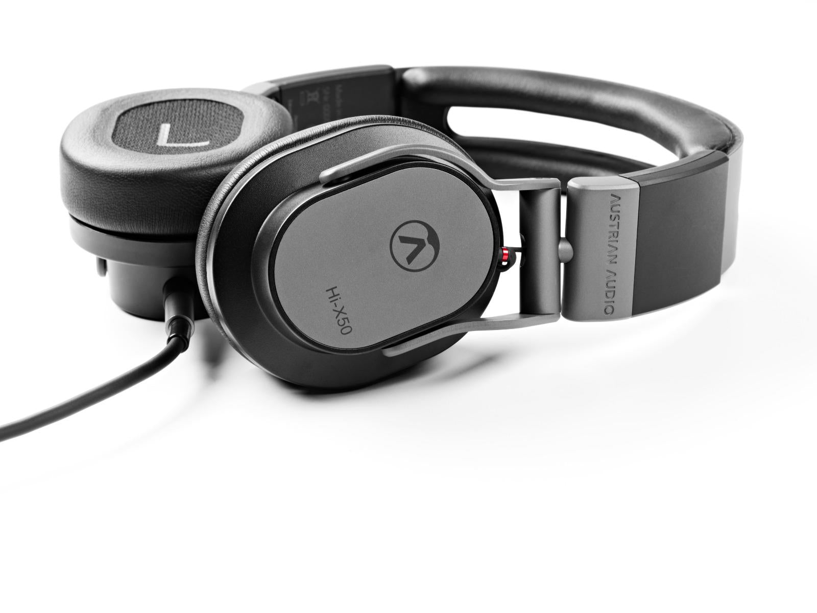 AUSTRIAN AUDIO HI-X50