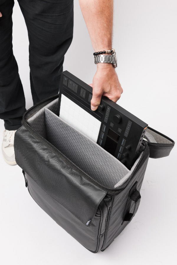 MAGMA SOLID BLAZE CABIN-TROLLEY
