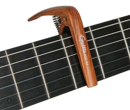 GUITTO CEJILLA CLÁSICA GGC04
