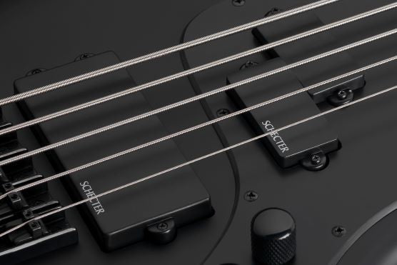 SCHECTER STILETTO STEALTH-5 SBK 5 CUERDAS