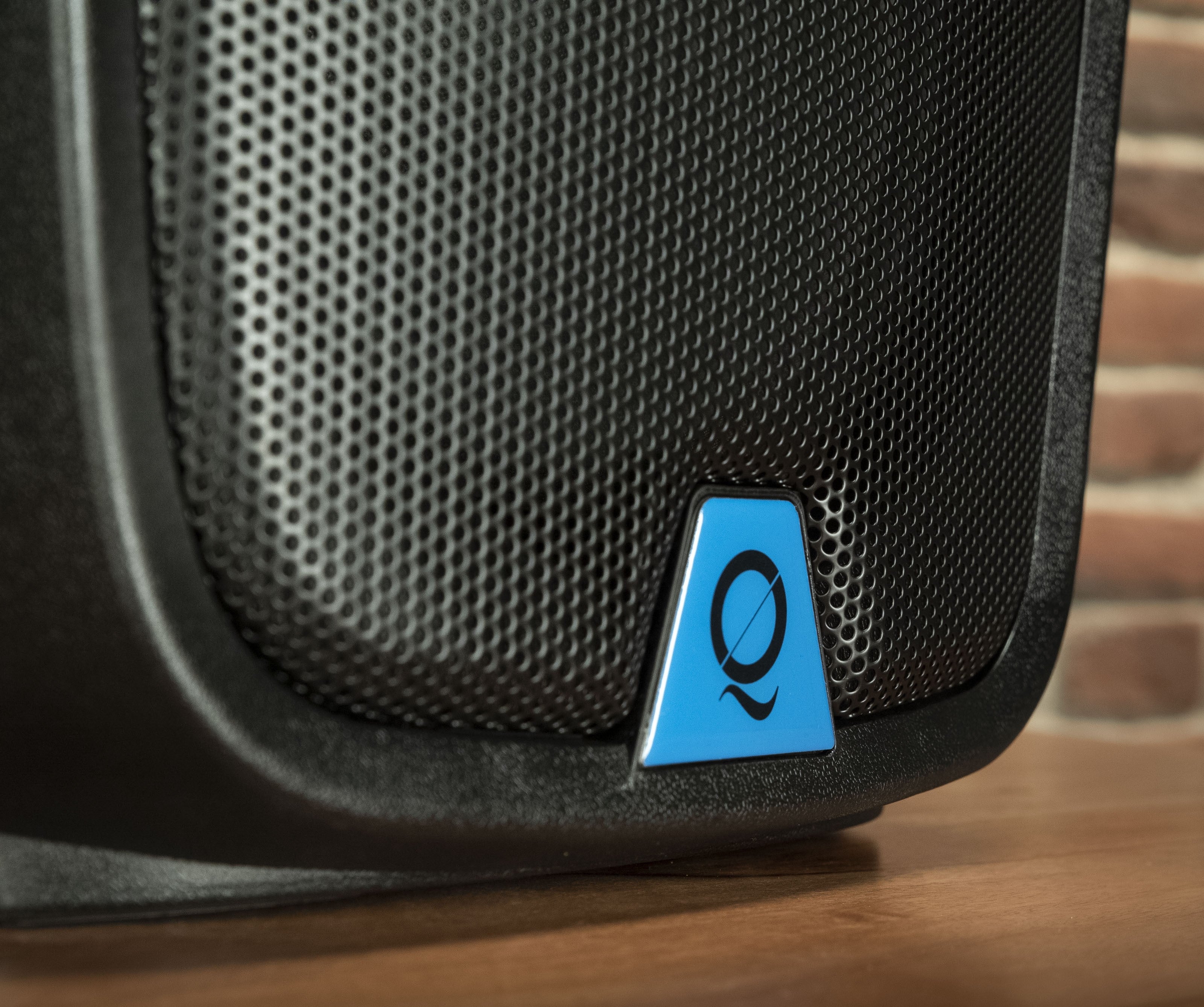 OQAN QLS-12 ACTIVE SPEAKER
