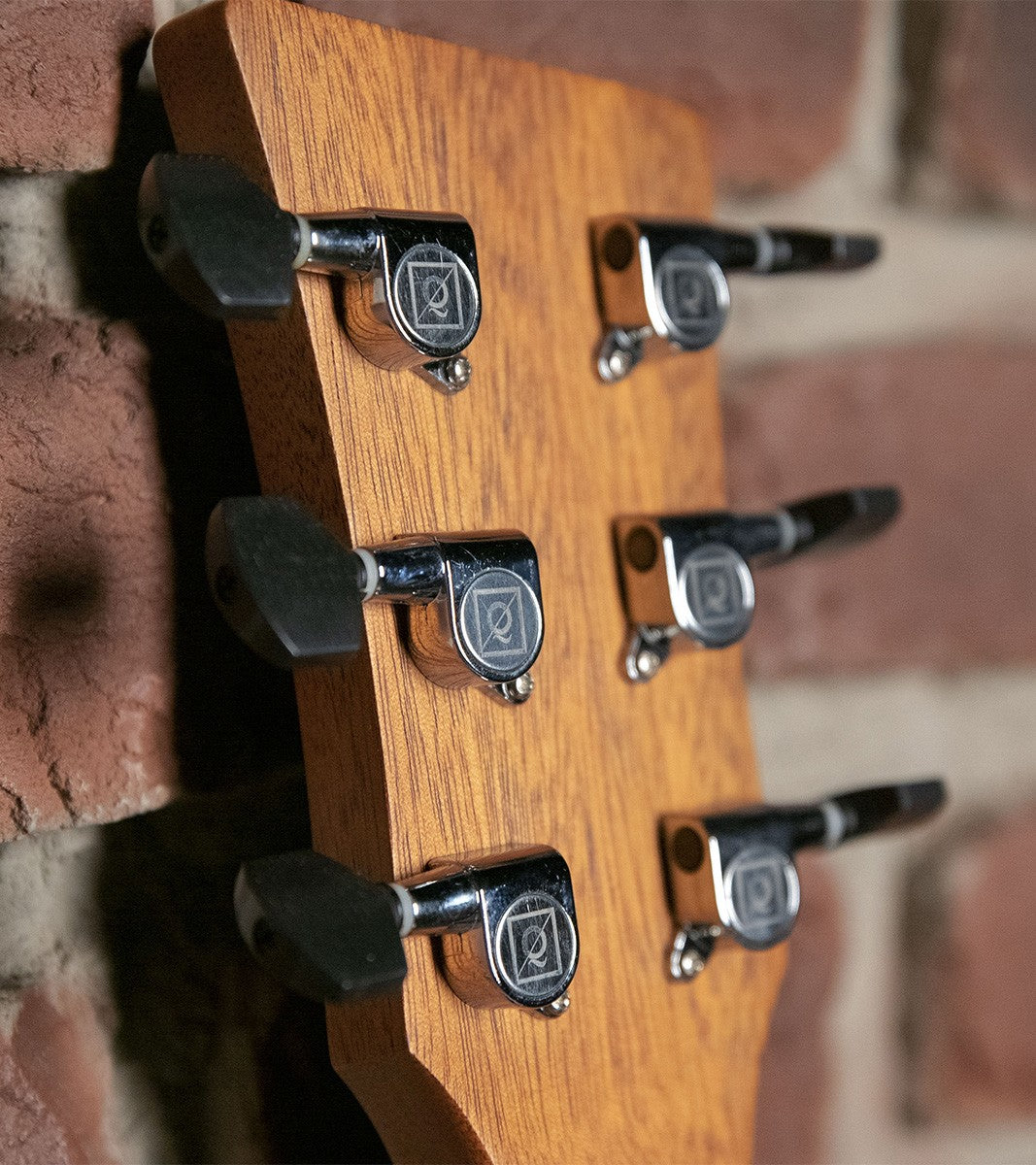 OQAN QGA-100CE SOLID NAT