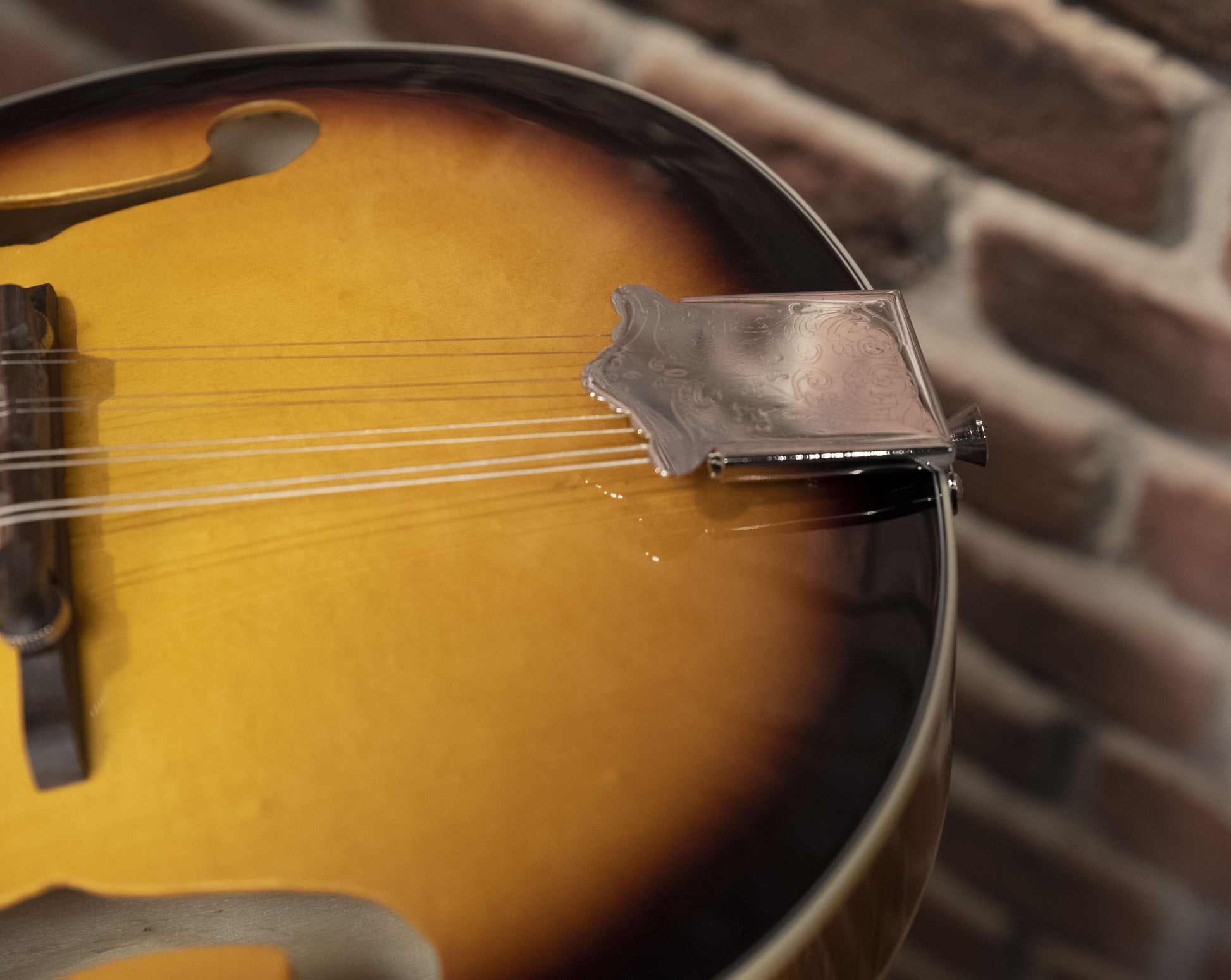 OQAN MANDOLINA QMAN-10 SB SUNBURST