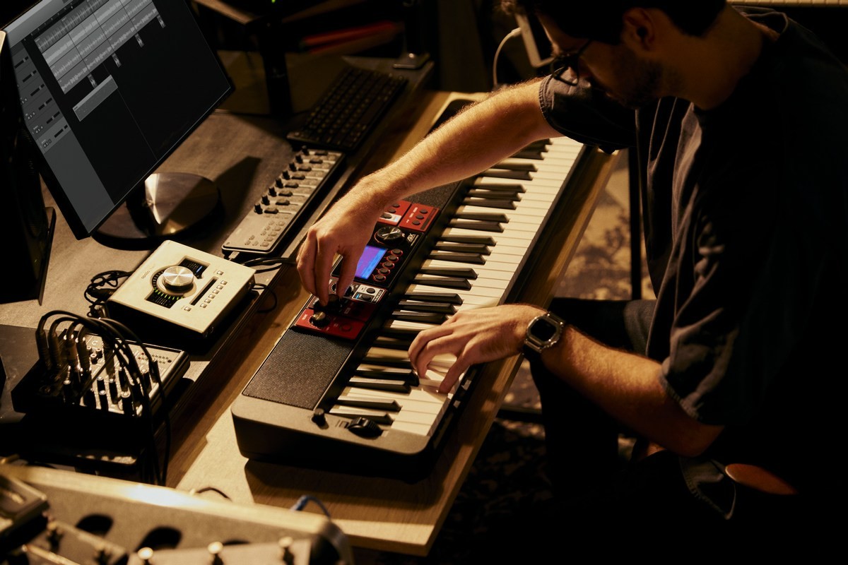 CASIO CT-S1000V