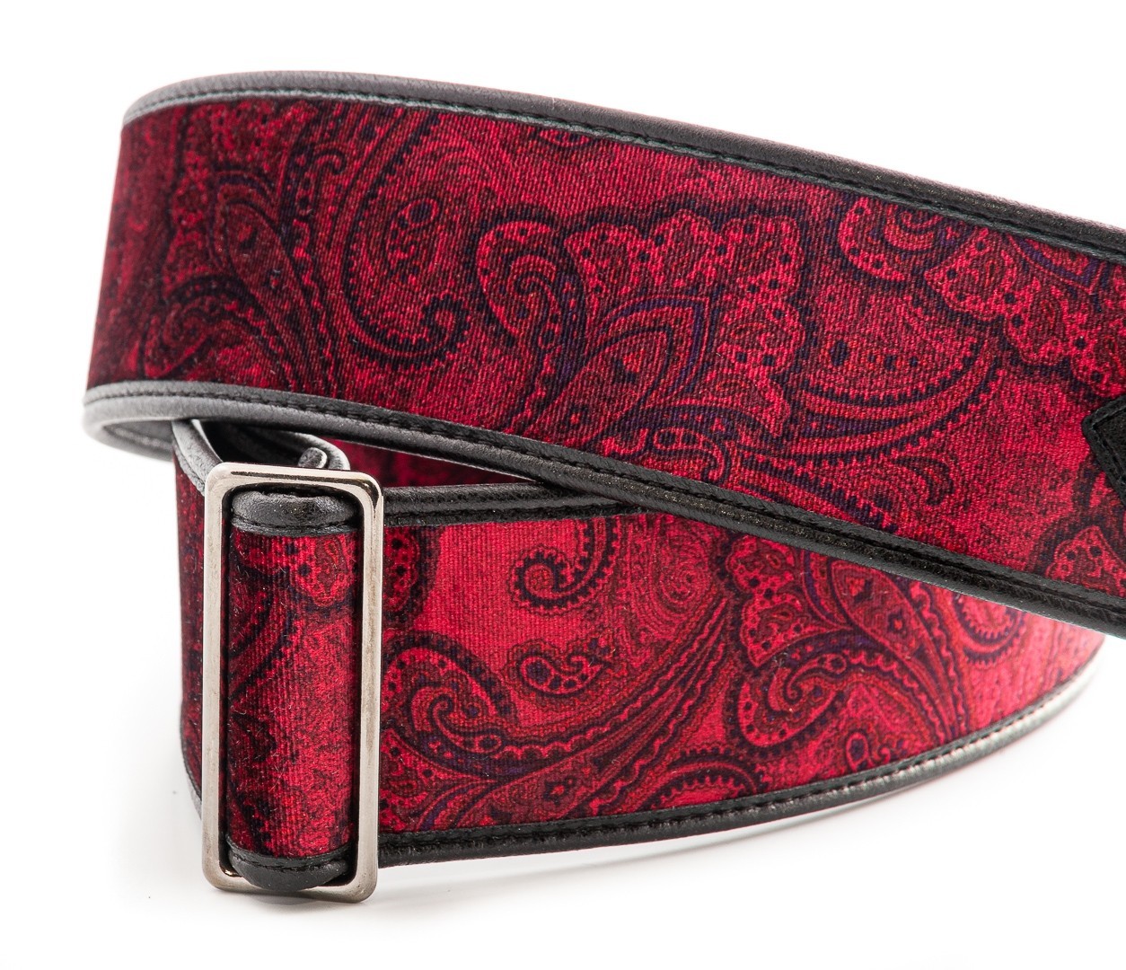 RIGHTON T PAISLEY VELVET RED