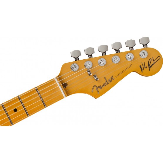 FENDER NILE RODGERS HITMAKER STRATOCASTER
