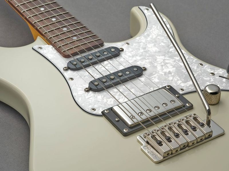 YAMAHA PACIFICA 612VIIX VINTAGE WHITE
