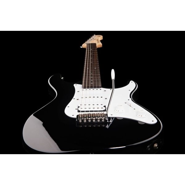 Yamaha Pacifica 112J Black Guitarra Eléctrica