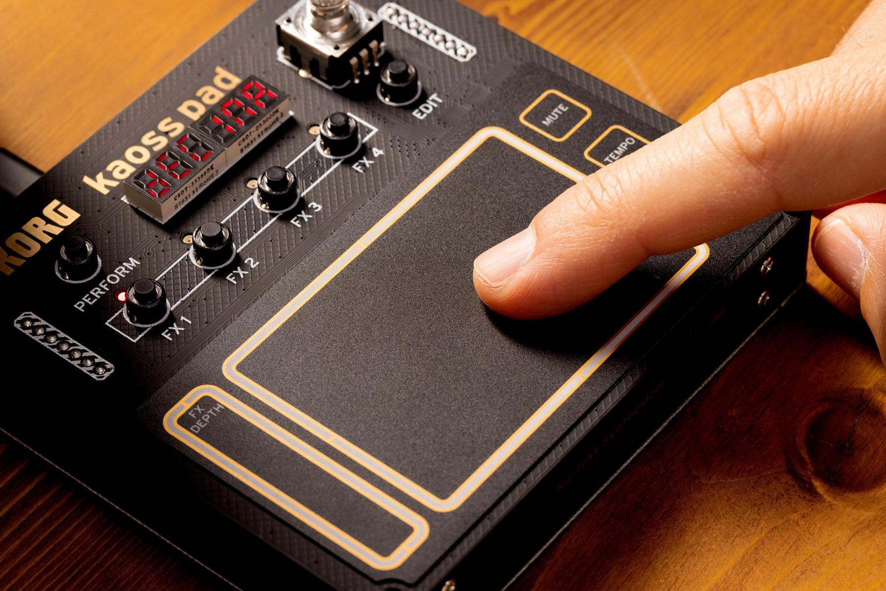 KORG NTS-3 KAOSSPAD
