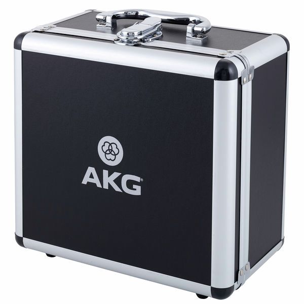 Akg P 220