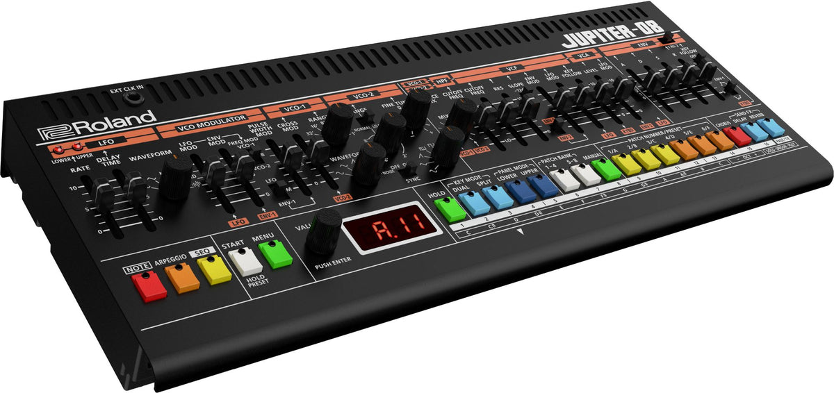 ROLAND JUPITER-08 SINTETIZADOR