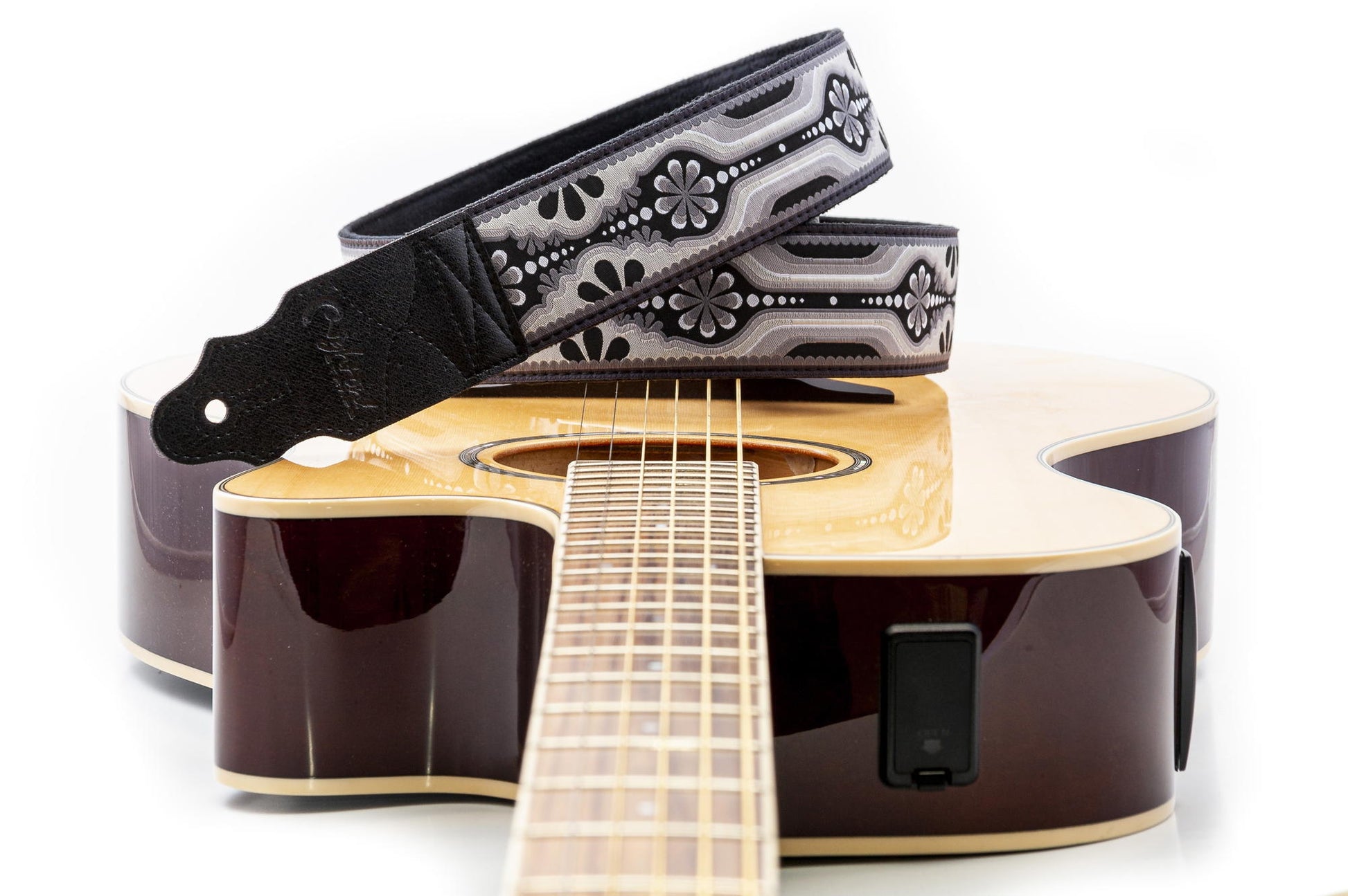 RIGHTON SERIE STANDARD PLUS LAUREL BLACK