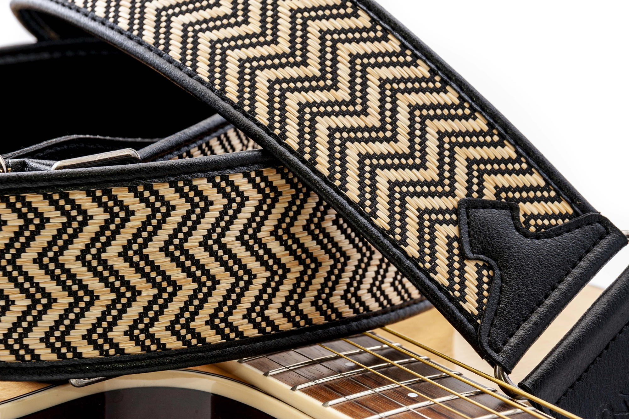 RIGHTON SERIE TALISMAN VICTORIA BLACK