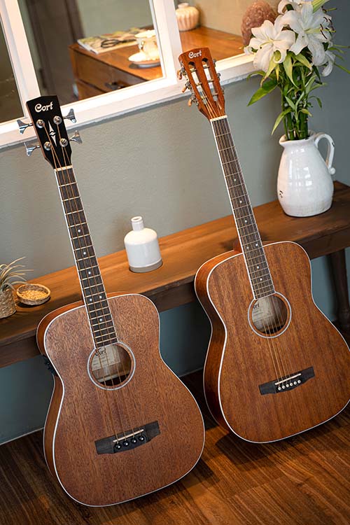 CORT Ab 590Mf Short Acoustic Bass