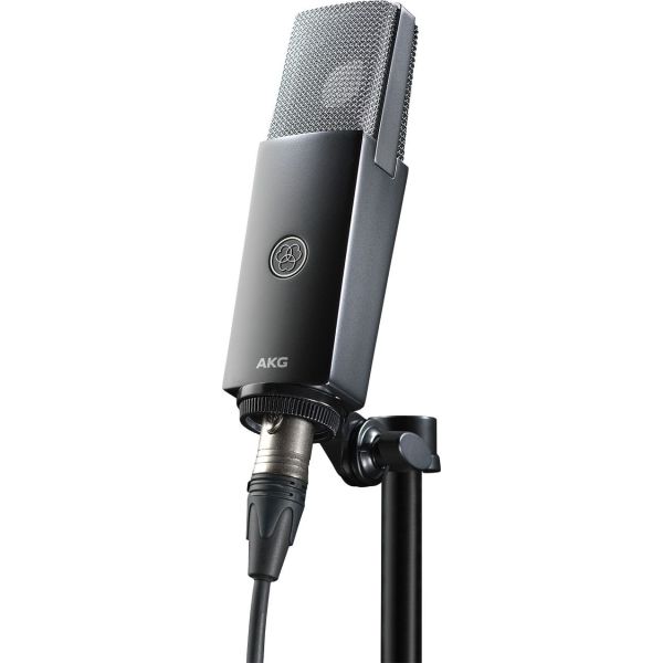 AKG C104