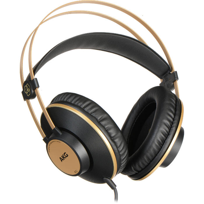 Akg K-92 