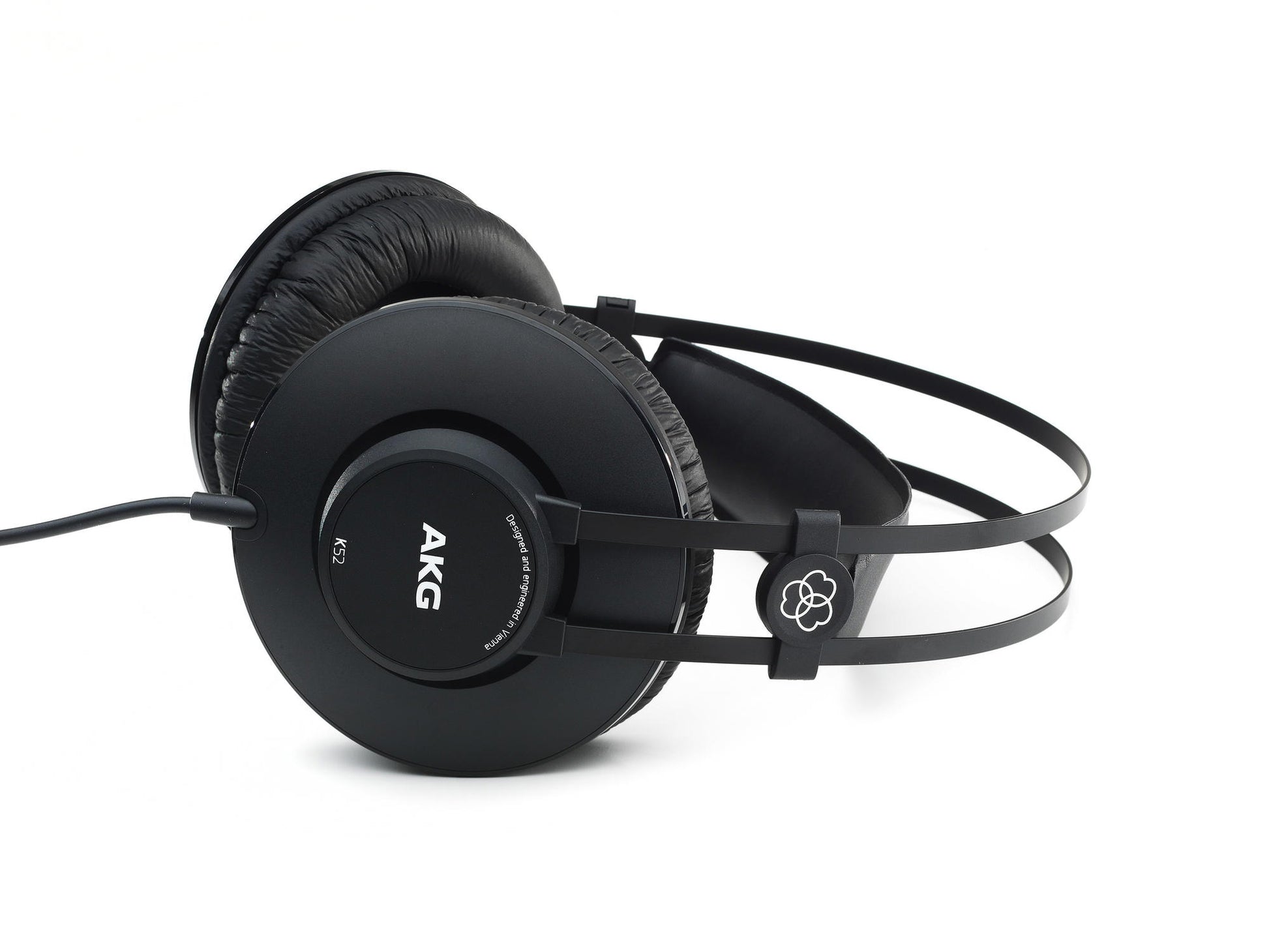 Akg K-52 