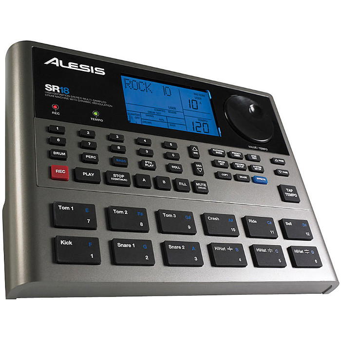 Alesis SR 18