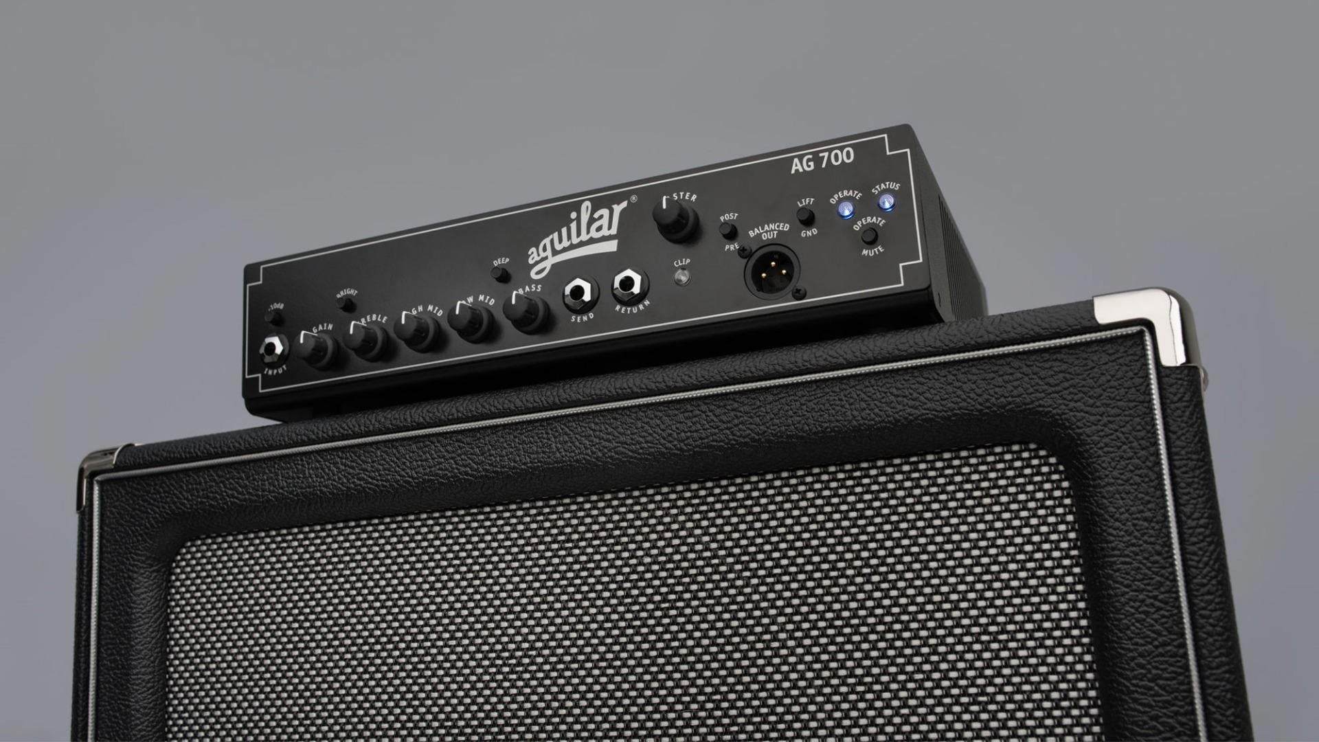 Aguilar AG 700 W