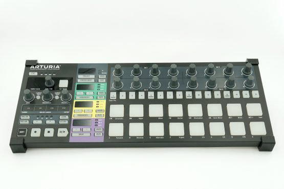 Coverup Stand Beatstep pro