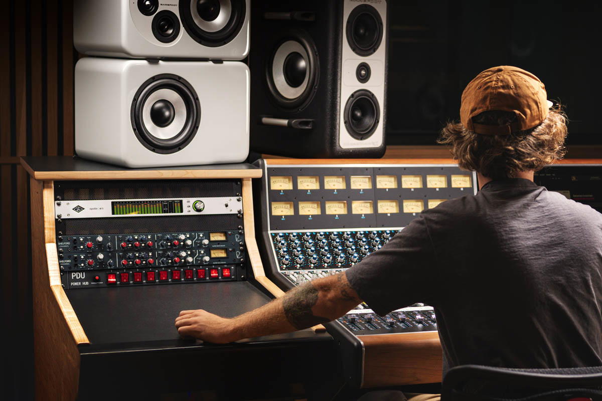 Universal Audio Apollo x16 Gen 2 ULT