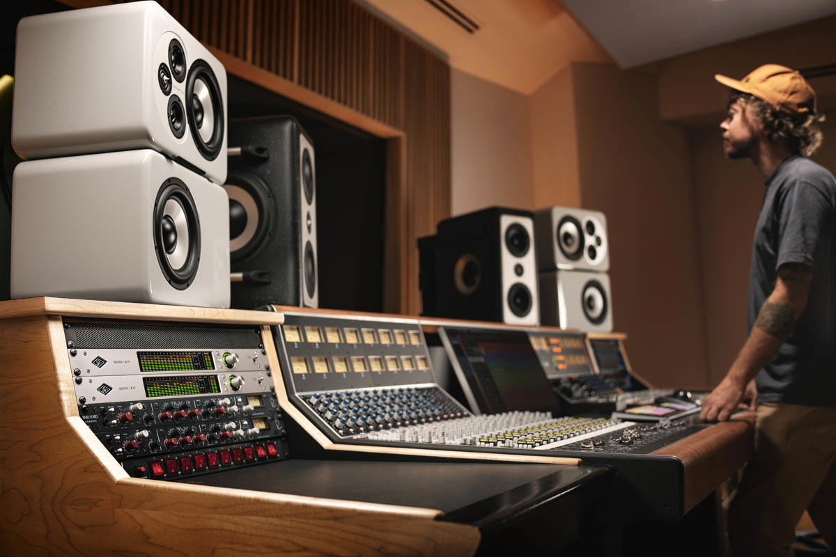 Universal Audio Apollo x16 Gen 2 ESS