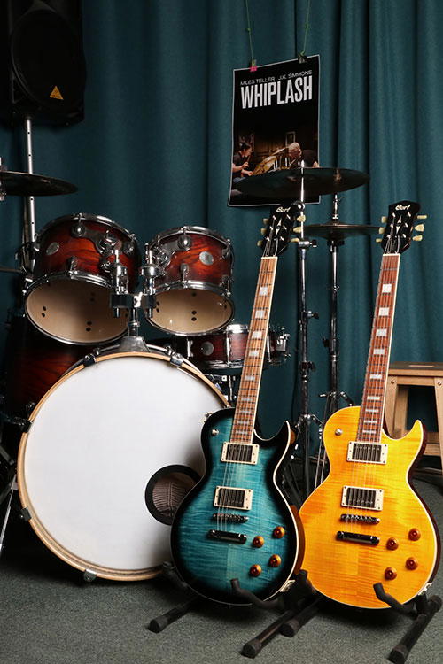 CORT Guitarra Eléctrica Cr250Dbb