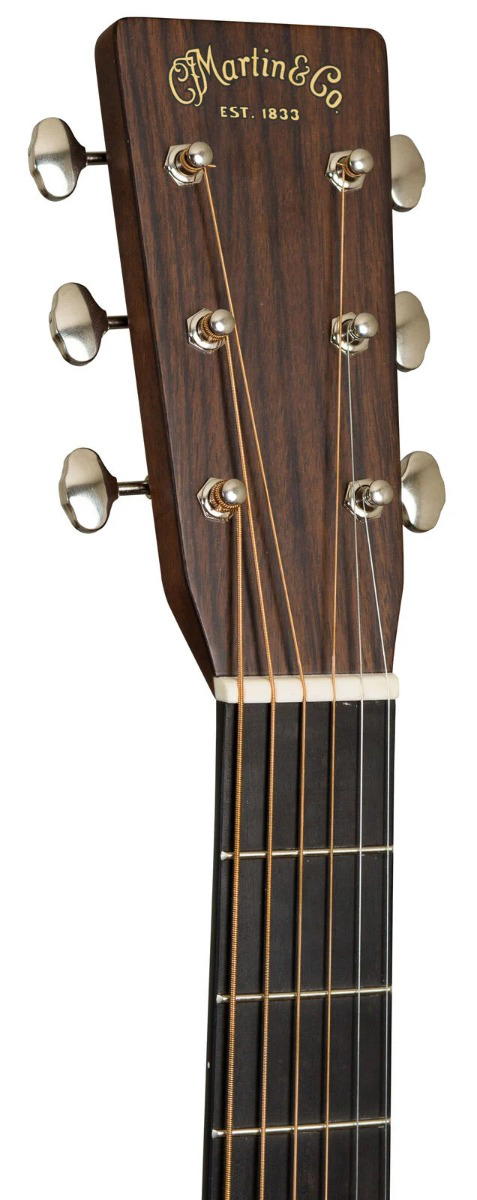 MARTIN D28