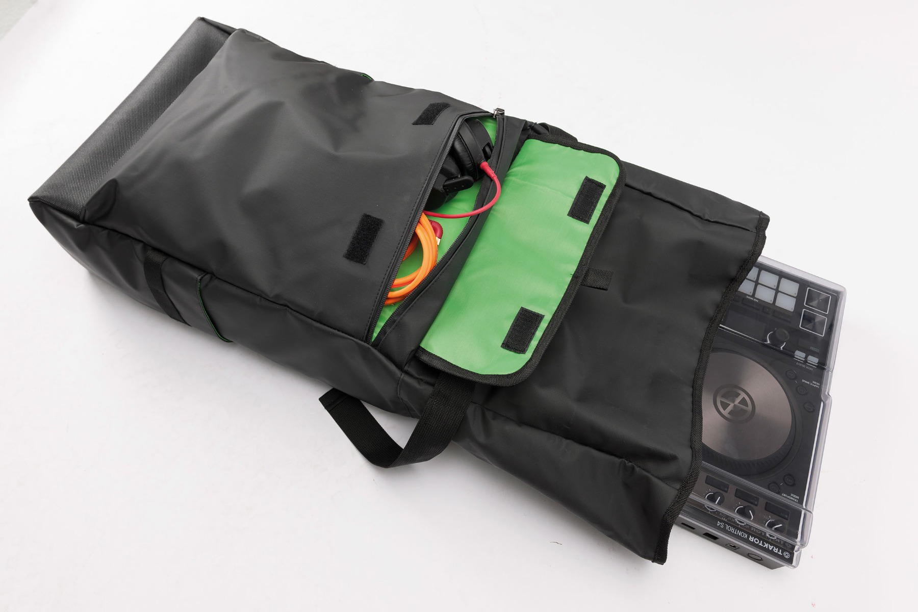 Magma Riot Control Pack Lite