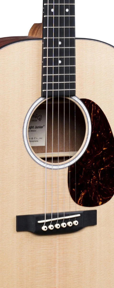 MARTIN DJR-10 DREADNOUGHT JUNIOR