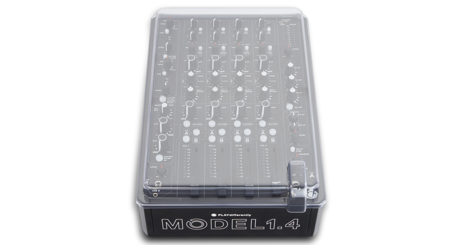 DECKSAVER PLAYDIFFERENTLY MODEL 1.4 COVER