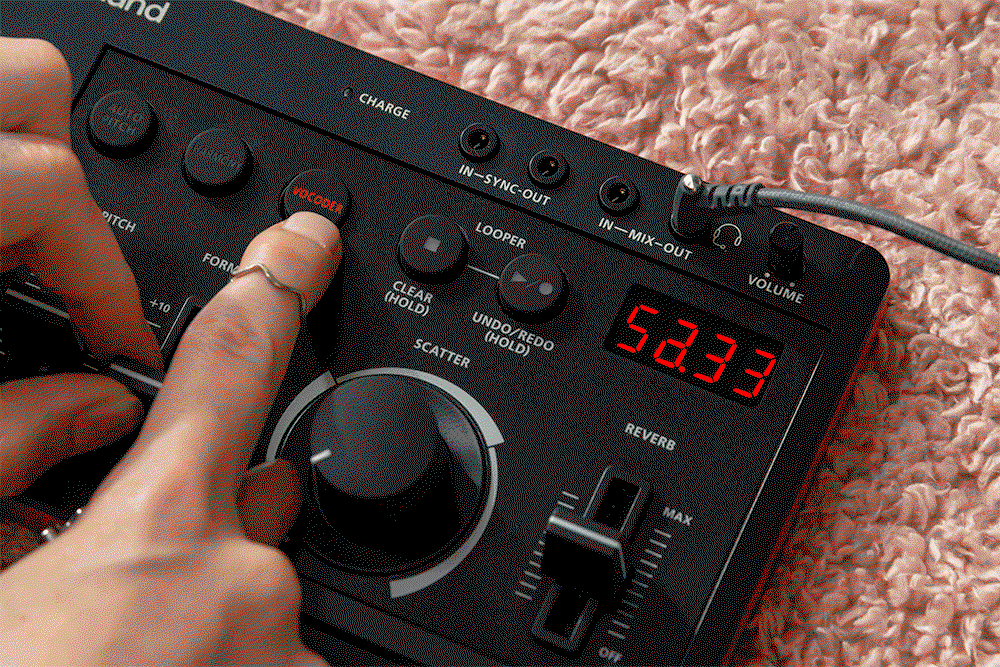 Roland Aira Compact E-4 (Demo)