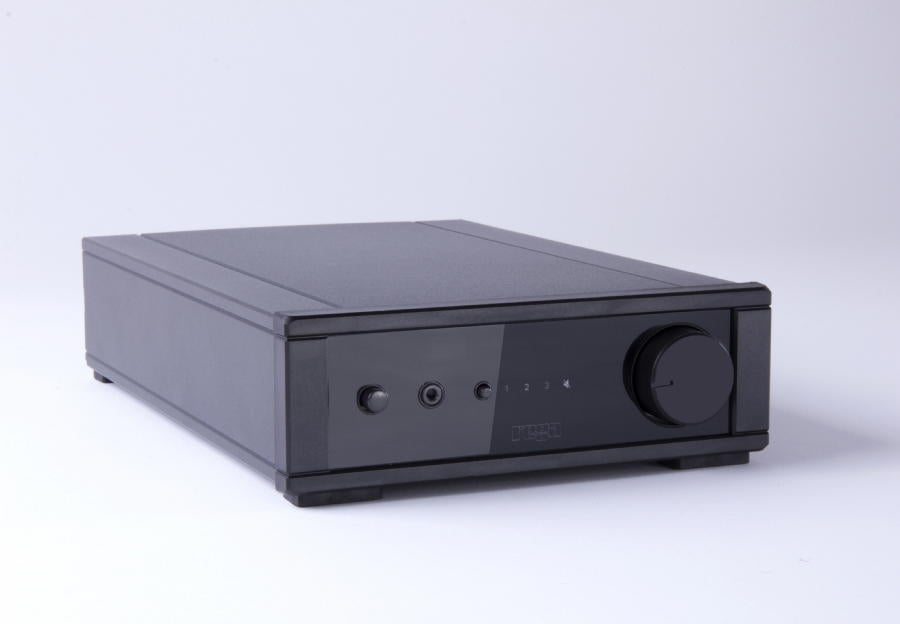REGA AMP IO