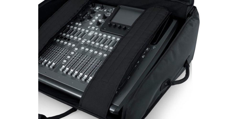 GATOR Softcase Mixer 26"x21"
